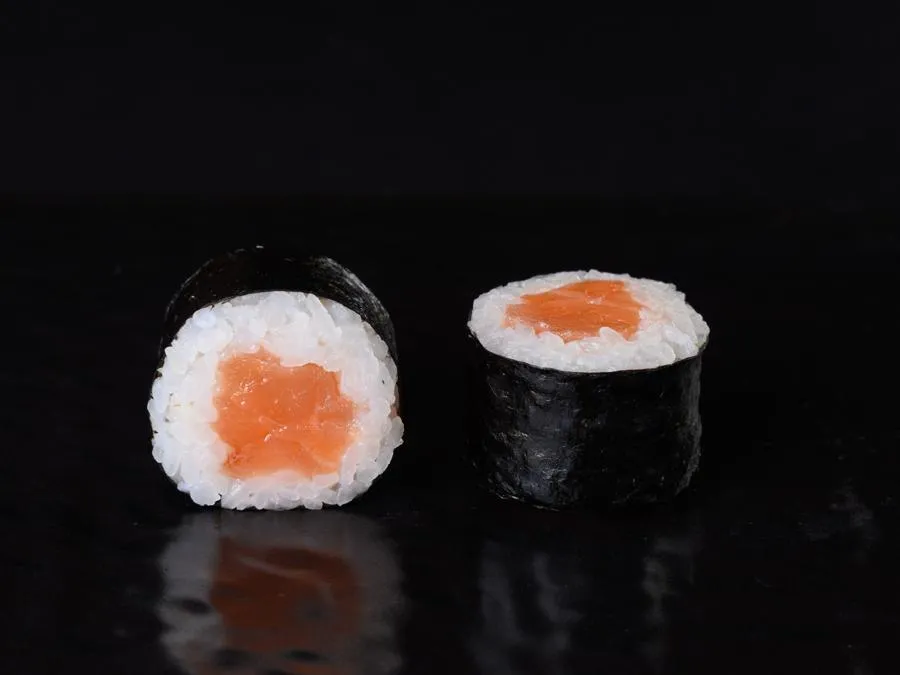 Маки с Лососем